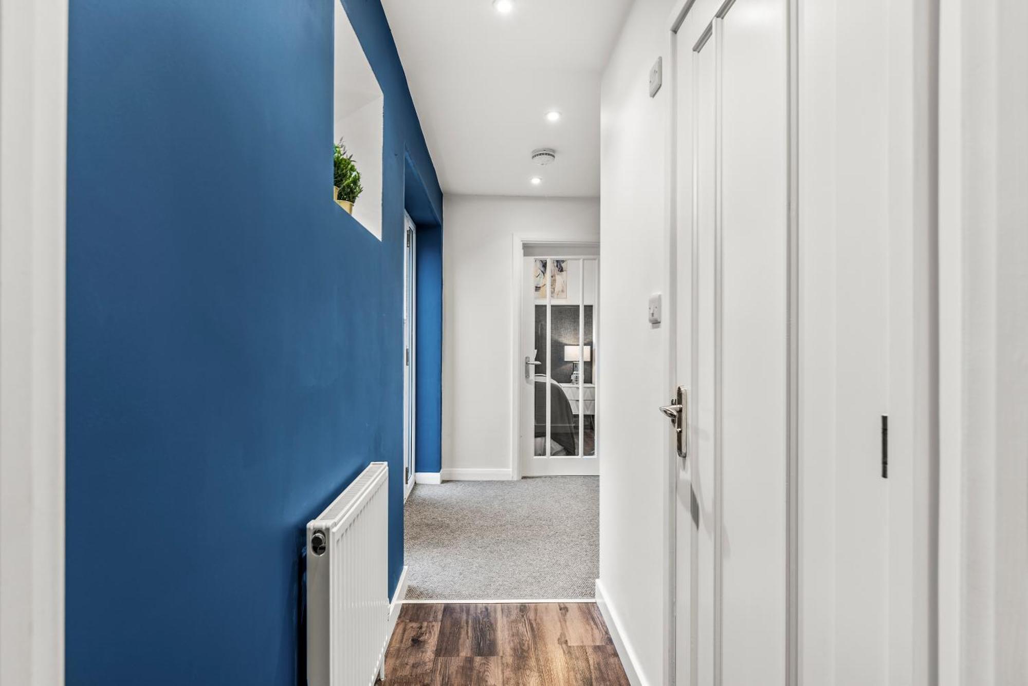Elegant Retreat In Cheltenham - Garden & Parking Included 外观 照片