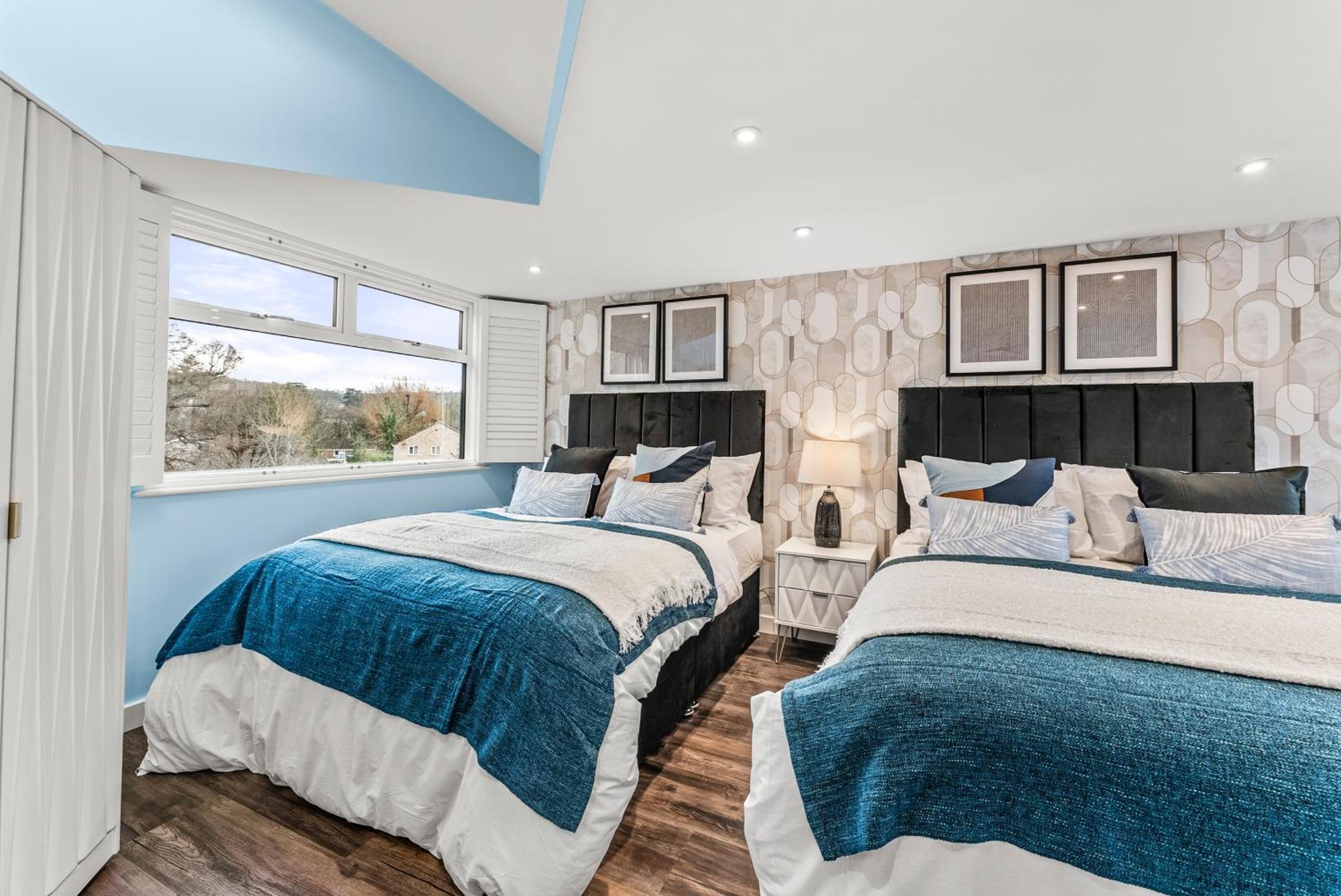 Elegant Retreat In Cheltenham - Garden & Parking Included 外观 照片